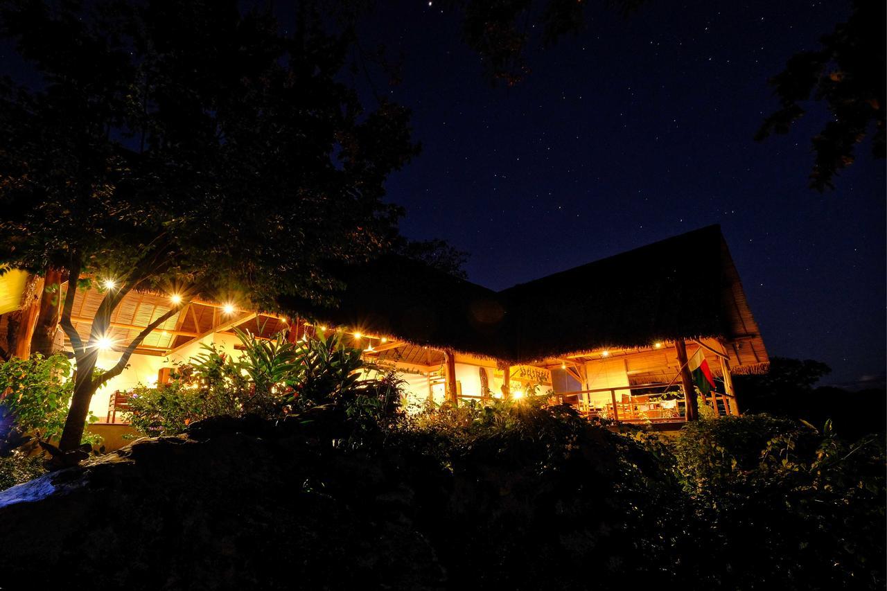Coco Komba Lodge Nosy Komba 外观 照片